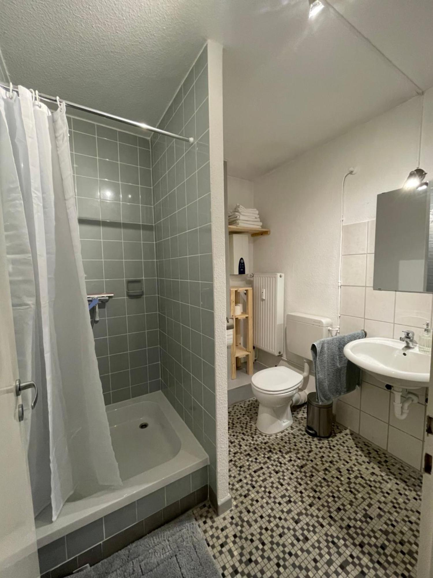 Jonnyssleepover Osnabrück Екстериор снимка